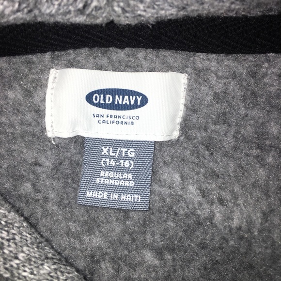 Pullover - Picture 2 of 2